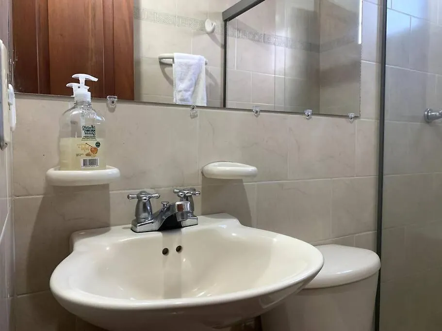 Large Pent House Near Poblado With Free Parking Apartamento Medellín Colombia
