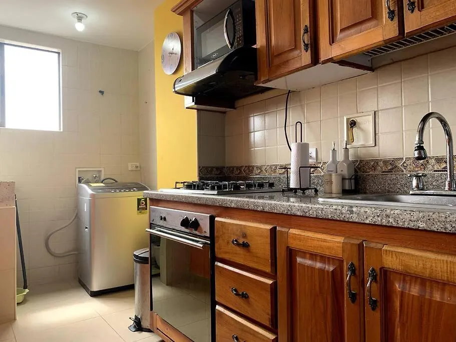 Large Pent House Near Poblado With Free Parking Apartamento Medellín
