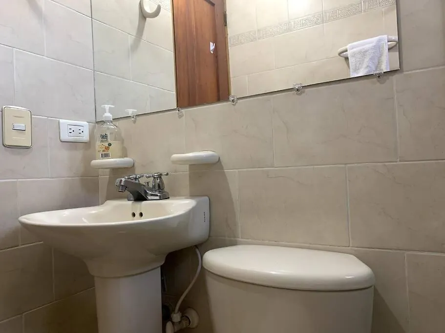 Large Pent House Near Poblado With Free Parking Apartamento Medellín