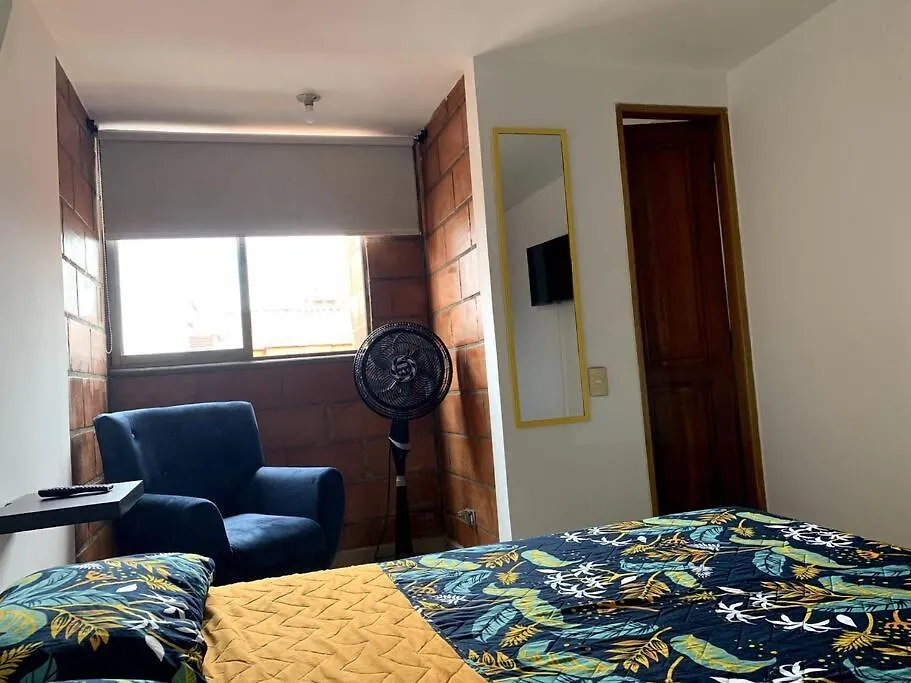 Large Pent House Near Poblado With Free Parking Apartamento Medellín