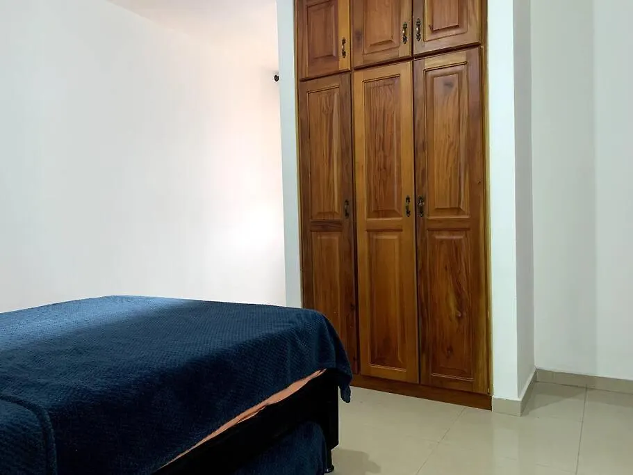 Large Pent House Near Poblado With Free Parking Apartamento Medellín
