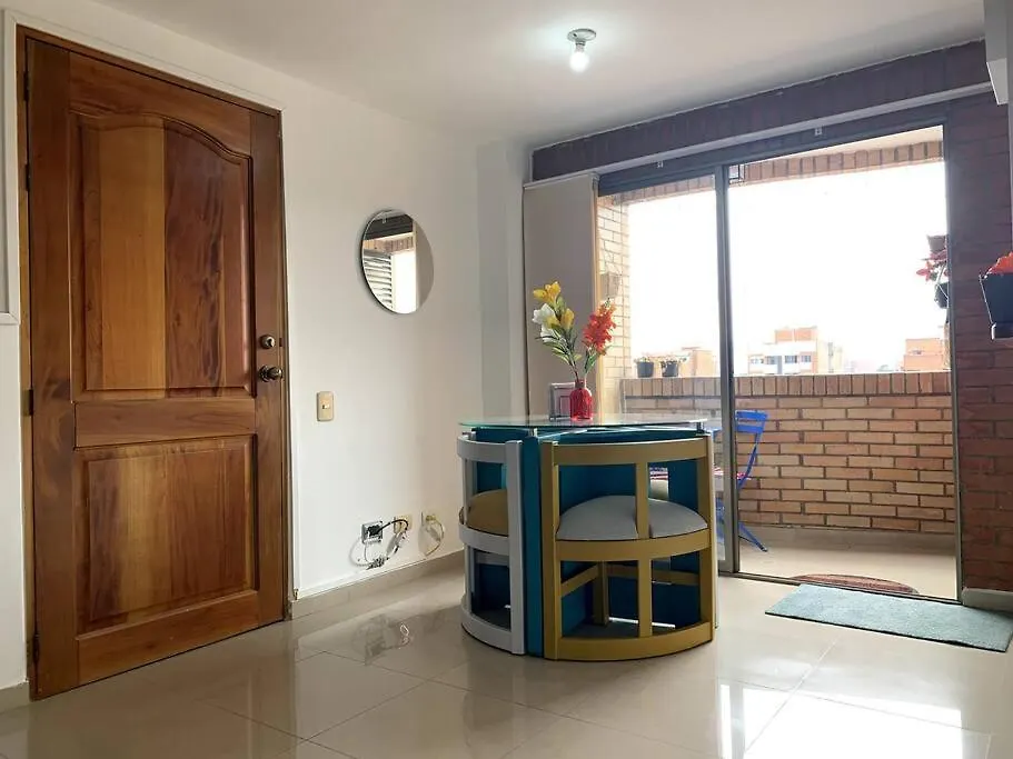 Large Pent House Near Poblado With Free Parking Apartamento Medellín 0*,